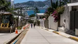 Rehabilitan la calle Castillo Bretón en Costa Azul; obras incluyen drenaje y pavimento hidráulico
